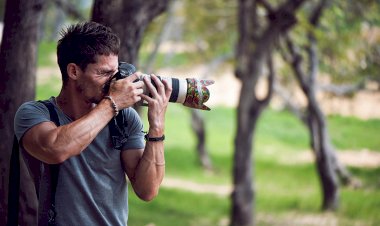 ទិចនិចងាយៗទាំង ៦ យ៉ាង ដើម្បីកាន់កាមេរ៉ាកុំឲ្យញ័រ