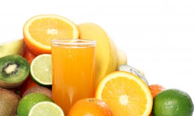 ក្រៅពីផ្លែក្រូច តើនៅមានបន្លែ ឬផ្លែឈើអ្វីខ្លះដែលមានផ្ទុកវីតាមីនC?