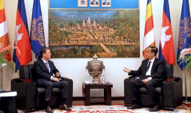 ឯកឧត្តមរដ្ឋមន្ត្រីក្រសួងពាណិជ្ជកម្ម ជួបពិភាក្សាការងារជាមួយឯកអគ្គរដ្ឋទូតសាធារណរដ្ឋកូរ៉េ ប្រចាំព្រះរាជាណាចក្រកម្ពុជា