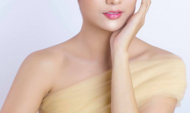 [មានវីដេអូខាងក្រោម] កញ្ញា រឿន ណាត ចូលឆ្នាំថ្មី ២០២១ នេះកញ្ញាកាន់តែល្បីខ្លាំង