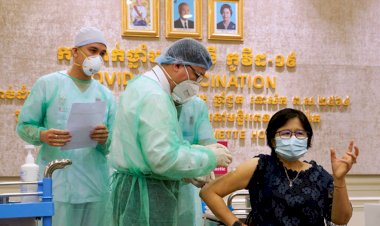 ក្រសួងសុខាភិបាល! ជូនដំណឹងស្តីអំពីការផ្អាកជាបណ្តោះអាសន្ននូវការចាក់វ៉ាក់សាំងស៊ីណូហ្វាមសម្រាប់អ្នកដែលមកចាក់លើកទី១ (ដូសទី១) ៖