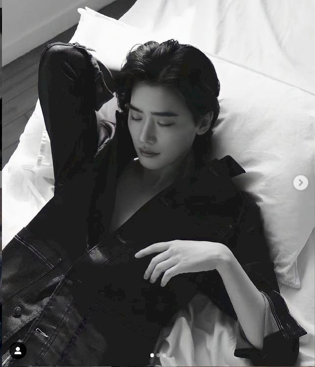 កក្រើកទៀតហើយ! YoonA ក្លាយជា តួឯកស្រីក្នុងរឿង ថ្មីរបស់ Lee Jong Suk ក្នុងពេលឆាប់ៗនេះ