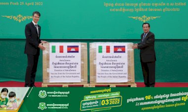 ម្សិលមិញនេះ សម្តេចតេជោ ហ៊ុន សែន បានអញ្ជើញទទួលវ៉ាក់សាំងកូវីដ-១៩ ជាអំណោយរបស់ប្រទេសអុីតាលី