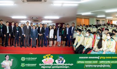 បុគ្គលិក និងសិស្សចំនួន១២០នាក់បានចូលរួមសិក្ខាសាលាផ្សព្វផ្សាយស្តីពី “ការលើកកម្ពស់ការយល់ដឹងអក្ខរកម្មហិរញ្ញវត្ថុ”