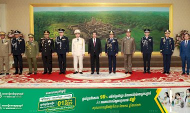 សម្ដេចតេជោ ហ៊ុន សែន បានអញ្ជើញទទួលជួបពិភាក្សាការងារជាមួយប្រតិភូនគរបាលជាតិនៃបណ្ដាប្រទេសសមាជិកអាស៊ាន