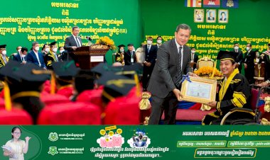 ឯកឧត្តមបណ្ឌិត ហ៊ុន ម៉ាណែត គូសបញ្ជាក់ថា សមិទ្ធផលធំបំផុតរបស់ប្រទេសជាតិកើតឡើងក្រោយឆ្នាំ១៩៧៩ គឺការទទួលបាននូវធនធានមនុស្សដែលមានសមត្ថភាព