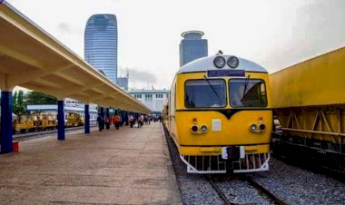 ក្រសួងបន្ថែមរថភ្លើង ១០គ្រឿងទៀតដើម្បីពង្រឹងវិស័យផ្លូវដែកប្រកបដោយប្រសិទ្ធភាព